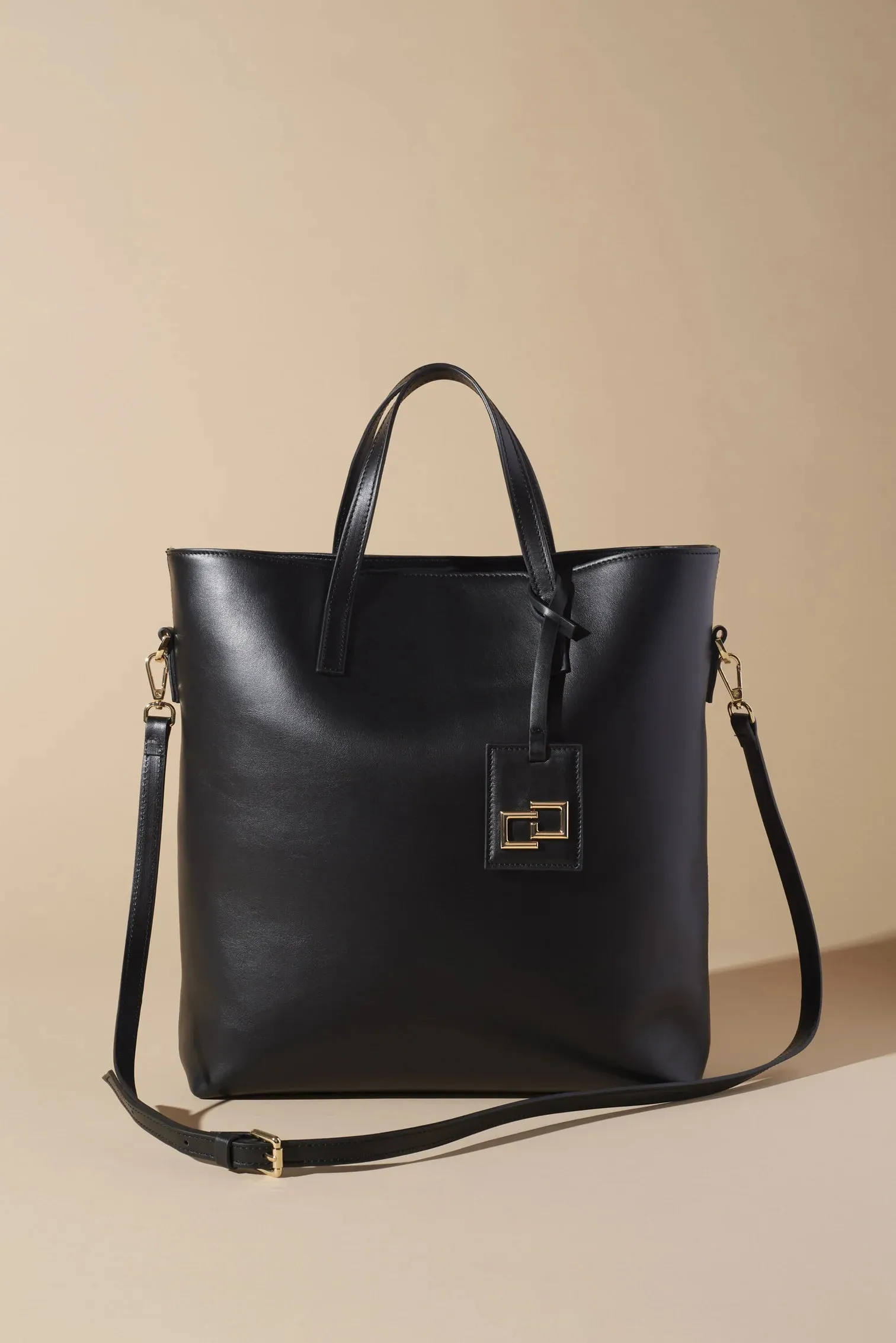 Shopping bag in pelle